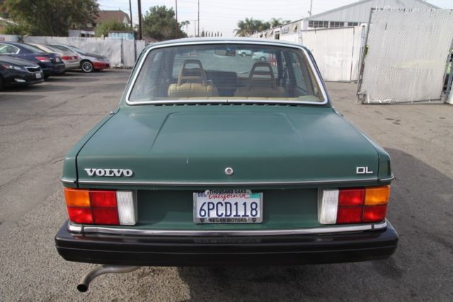 1983 volvo 240dl automatic 4 cylinder no reserve