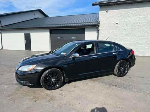 2012 chrysler 200 limited in canton, ohio