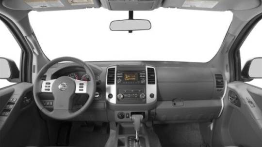 2015 nissan frontier sv