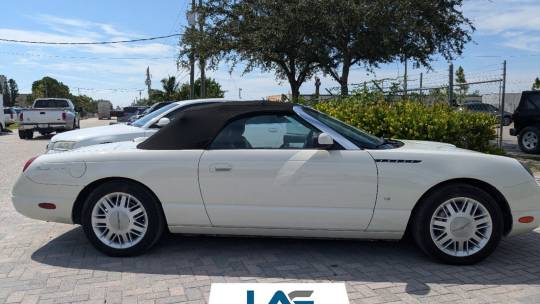 2003 Ford Thunderbird