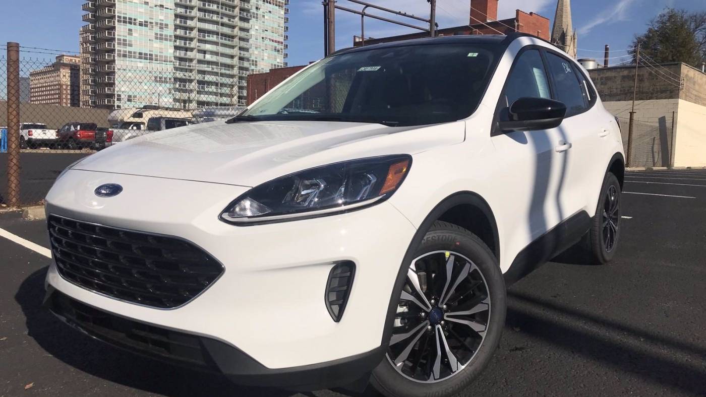 2021 ford escape se