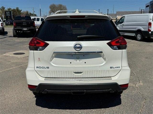 2018 nissan rogue sl in janesville, wisconsin