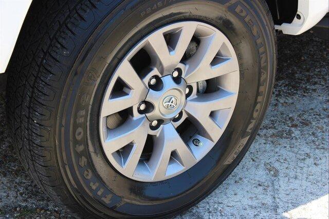 used 2017 toyota tacoma w/ sr5 package natchez, ms 39120 for sale in church hill, mississippi