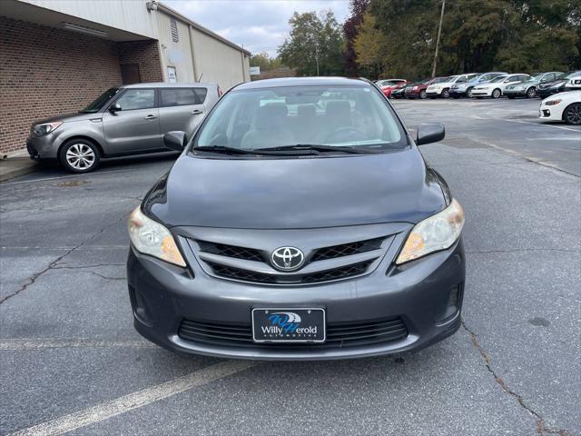 2011 toyota corolla le