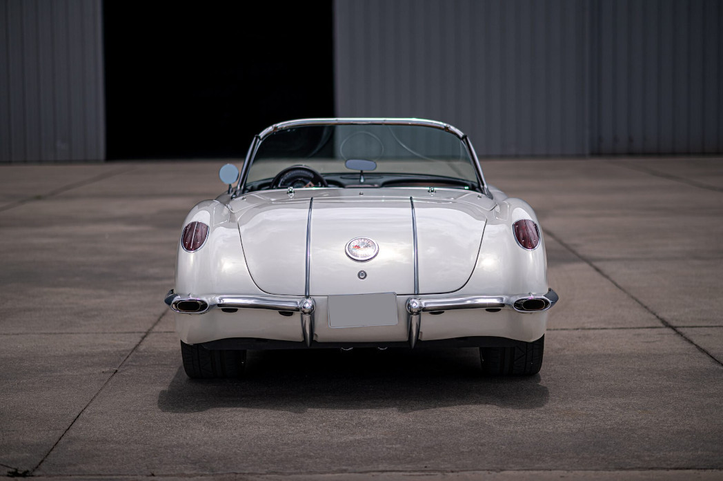 chevrolet corvette