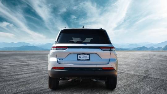 2024 Jeep Grand Cherokee
