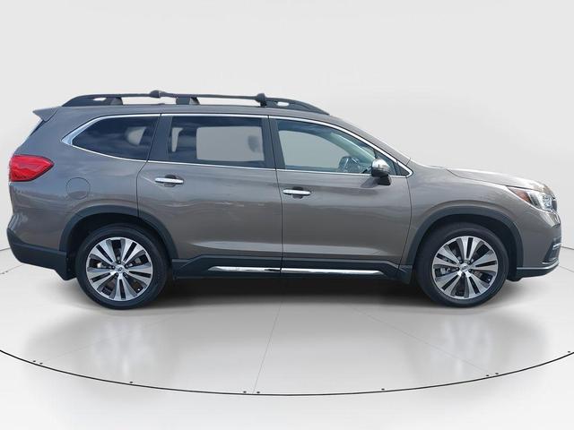 2022 subaru ascent touring 7-passenger