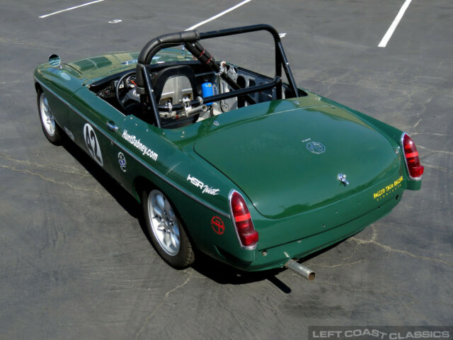 1965 mgb mk 1 vintage racecar, hrs, vara, scca