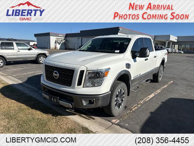 2017 nissan titan xd pro-4x