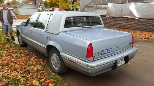 1992 chrysler new yorker fifth avenue sedan 4-door 3.8l