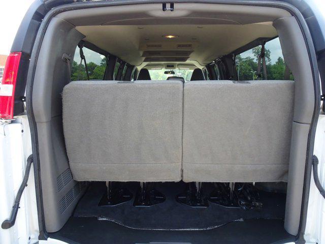 2023 chevrolet express 3500 ls