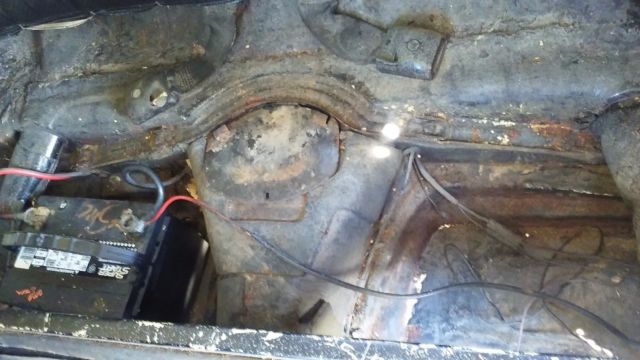 1968 vw beetle convertible with 1940 lincoln zephyr body (kit car)
