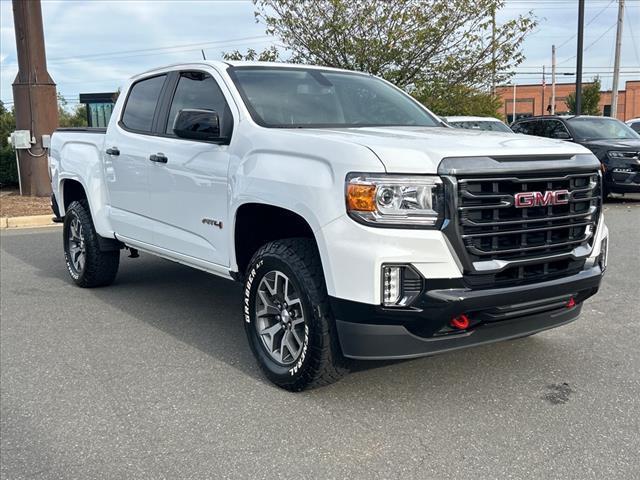 2022 gmc canyon base
