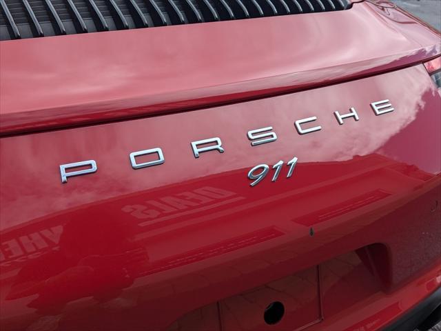 2018 porsche 911 carrera