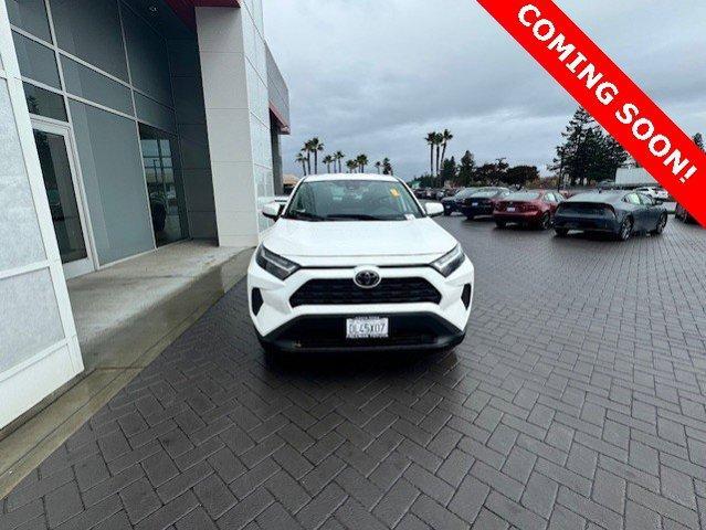 2024 toyota rav4 le
