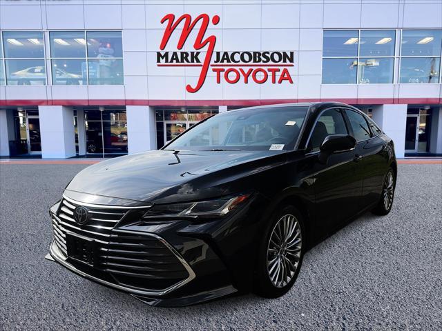 2022 toyota avalon limited