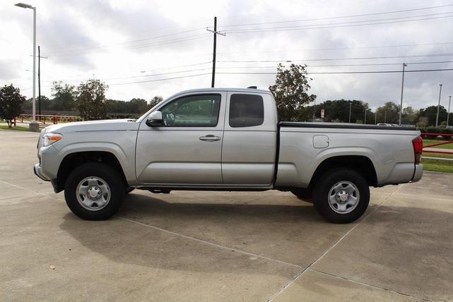 2023 toyota tacoma sr