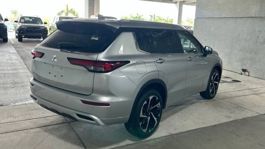 2024 Mitsubishi Outlander