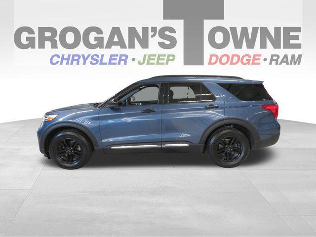 2020 ford explorer xlt