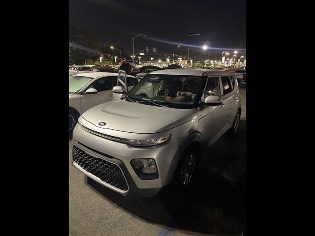 2021 kia soul lx