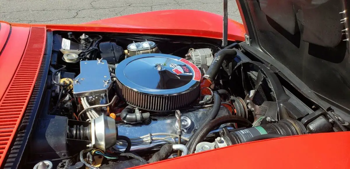 1970 corvette 454 .4 ncrs top flights , and bloomington award. 3rd owner