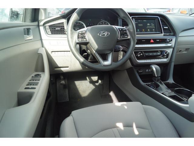 2018 hyundai sonata se se 4dr sedan pzev for sale in middletown, rhode island