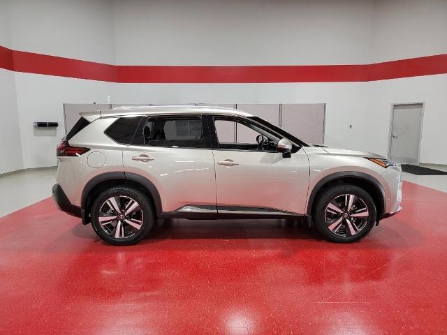 2021 nissan rogue platinum
