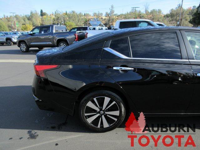 2022 nissan altima 2.5 sv