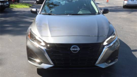 2025 Nissan Altima