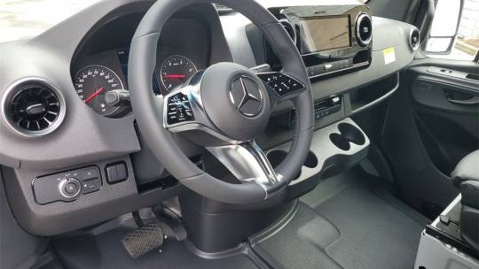 2025 Mercedes-Benz Sprinter