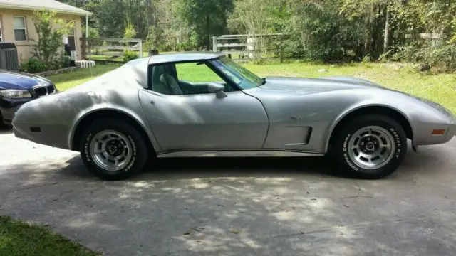 1977 corvette c3 57,000 original miles