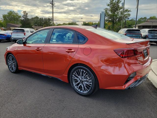 2023 kia forte gt-line