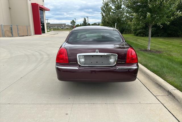 2007 lincoln town car signature limited
