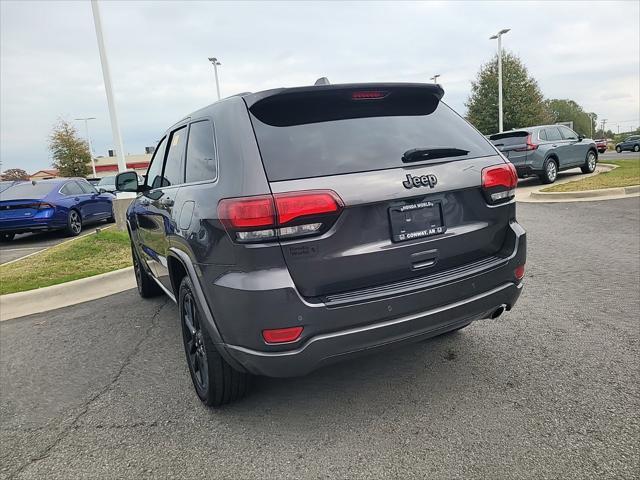 2020 jeep grand cherokee altitude