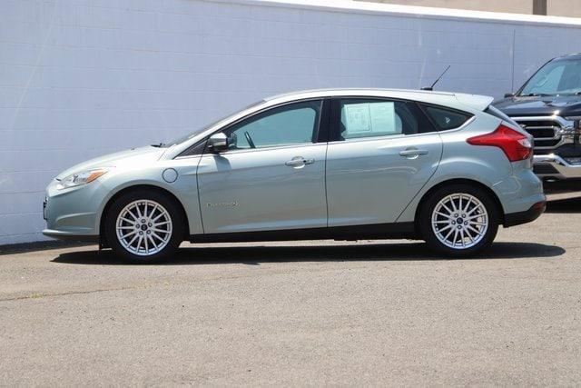 2014 ford focus electric base