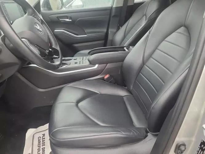 2021 toyota highlander xle sport utility 4d in frankfort, kentucky