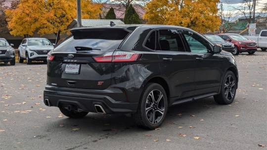 2023 Ford Edge