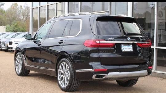 2022 BMW X7