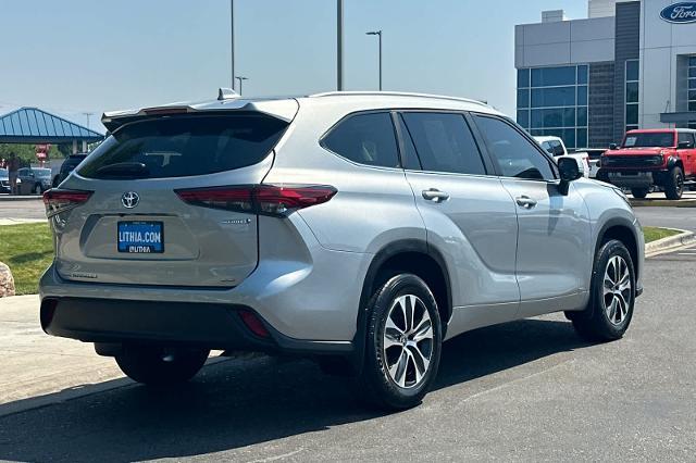 2023 toyota highlander xle