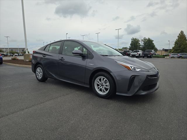 2022 toyota prius le
