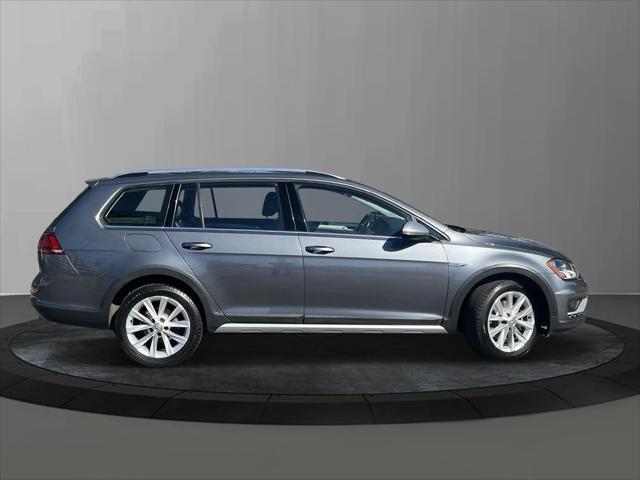 2017 volkswagen golf alltrack tsi s
