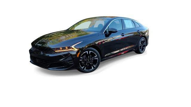 2022 kia k5 gt-line