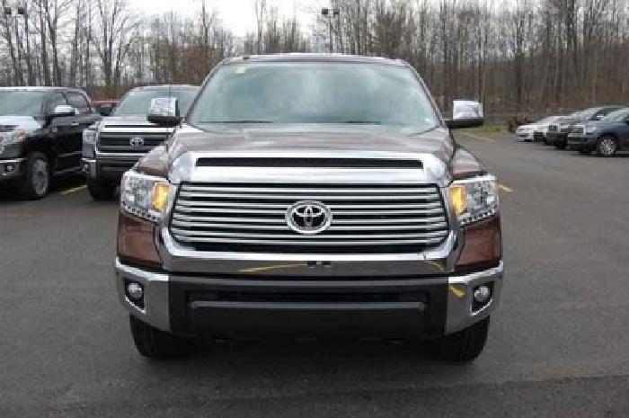 2014 toyota tundra double cab 5.7l v8 6-spd at ltd in meadville, pa