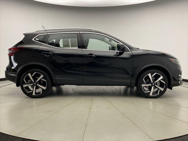 2022 nissan rogue sport sl