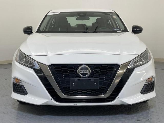 2021 nissan altima sr fwd