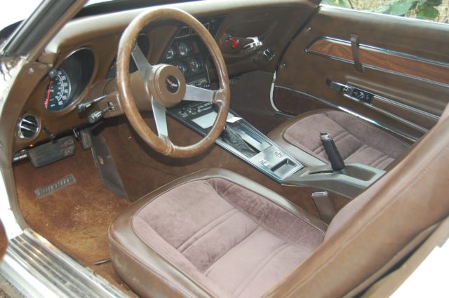 1977 chevrolet corvette coupe t-top 2-door v-8, nr