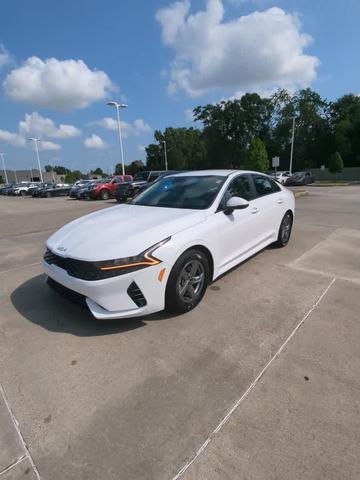 2022 kia k5 lxs