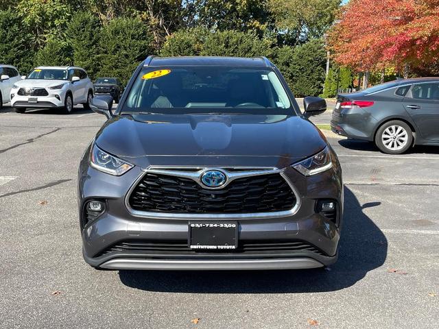 2022 toyota highlander hybrid platinum