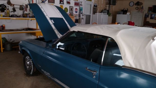 1970 convertible ford mustang