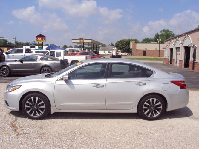 used 2017 nissan altima 2.5 sv sedan mt. vernon, in 47620 for sale in mount vernon, indiana
